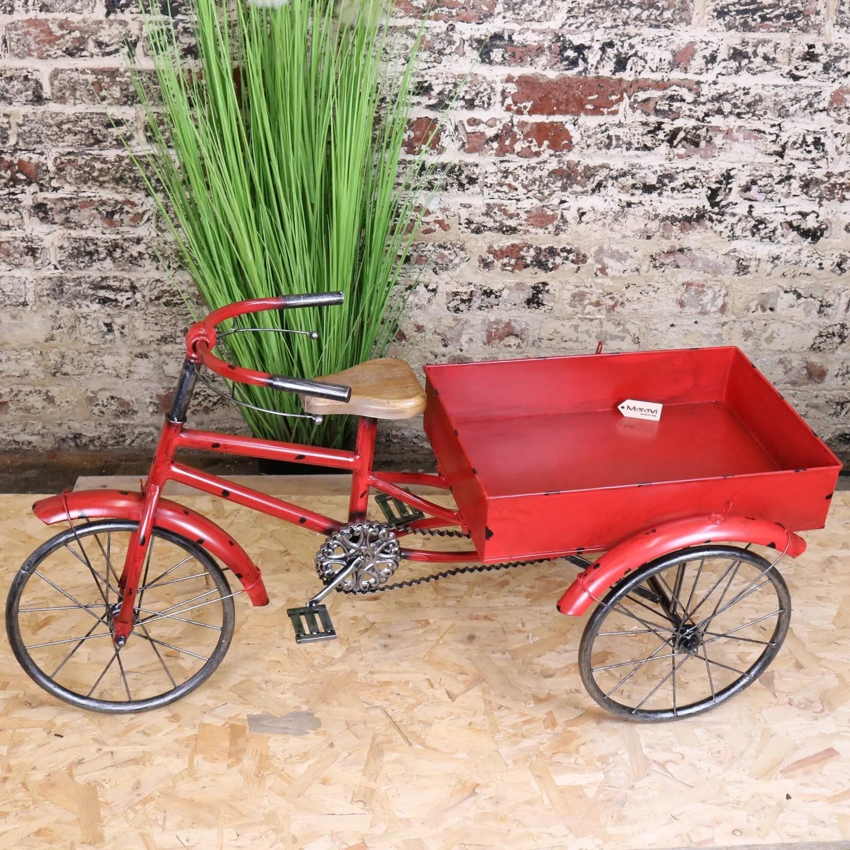 Vintage style mini tricycle ornament by Maravi, detailed miniature bike with rustic finish, perfect for decorative display.