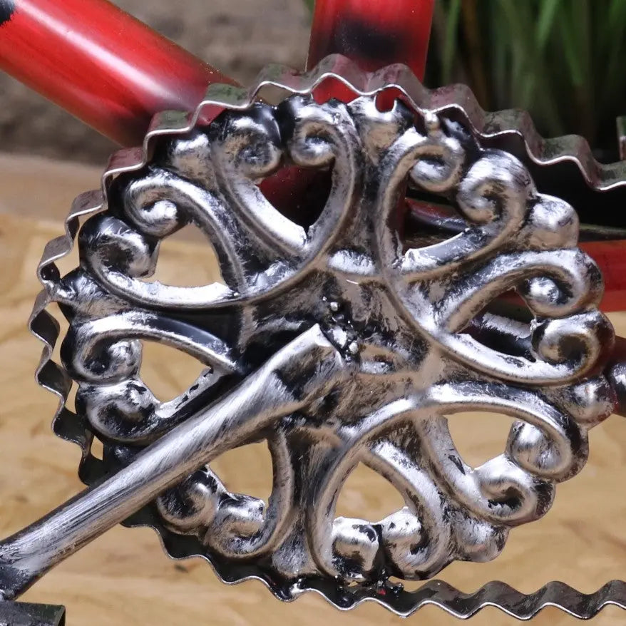 Maravi vintage style mini tricycle ornament with detailed craftsmanship, perfect as a decorative ornament for display.