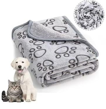 Soft Fluffy High Quality Pet Blanket Cute Cartoon Pattern for Cats & Dogs