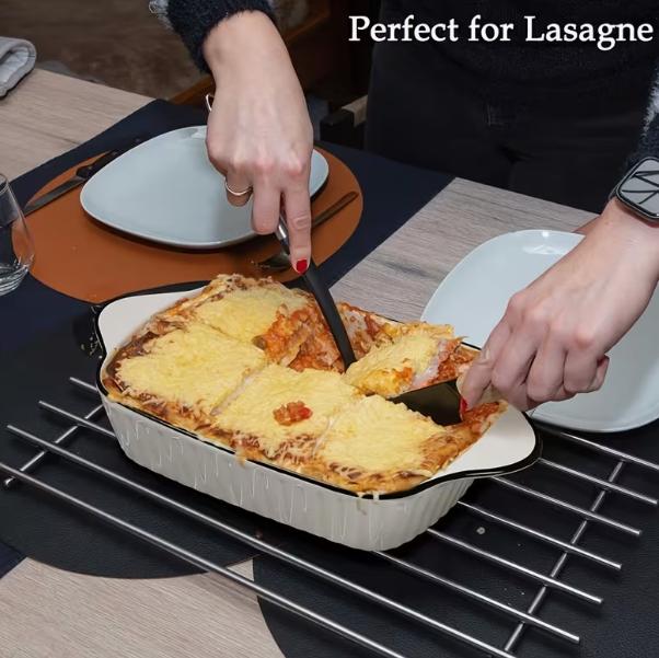 Set of three ceramic baking dishes from DEPOT, rectangular and round cookware for oven baking and roasting.