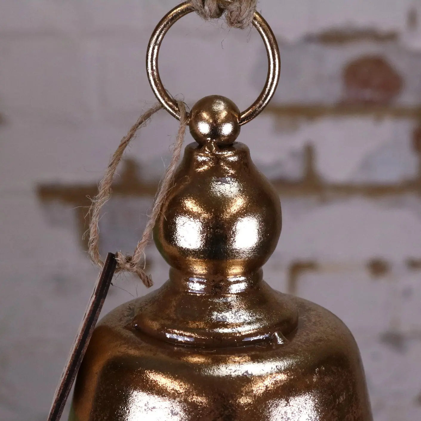 Maravi Yanika hanging reception bell in gold color, 20cm diameter, with a sleek design and hanging loop for easy use.