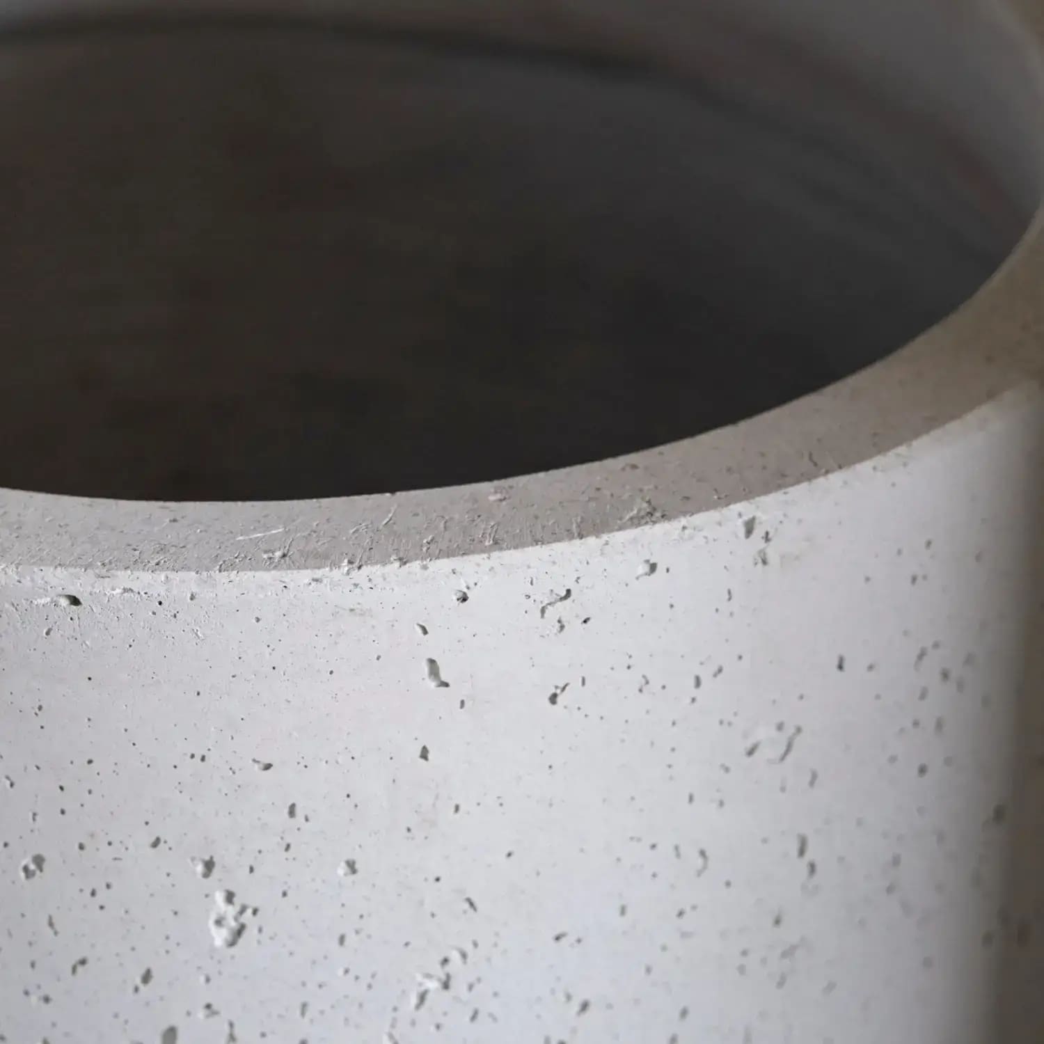 White Mist 30cm medium concrete cylinder planter by Jōbū Home, round 13L pot for indoor or outdoor plants