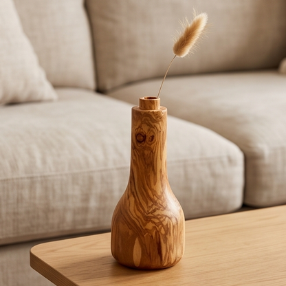 Rustic vase for dry flower