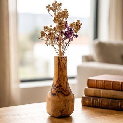 Rustic vase for dry flower
